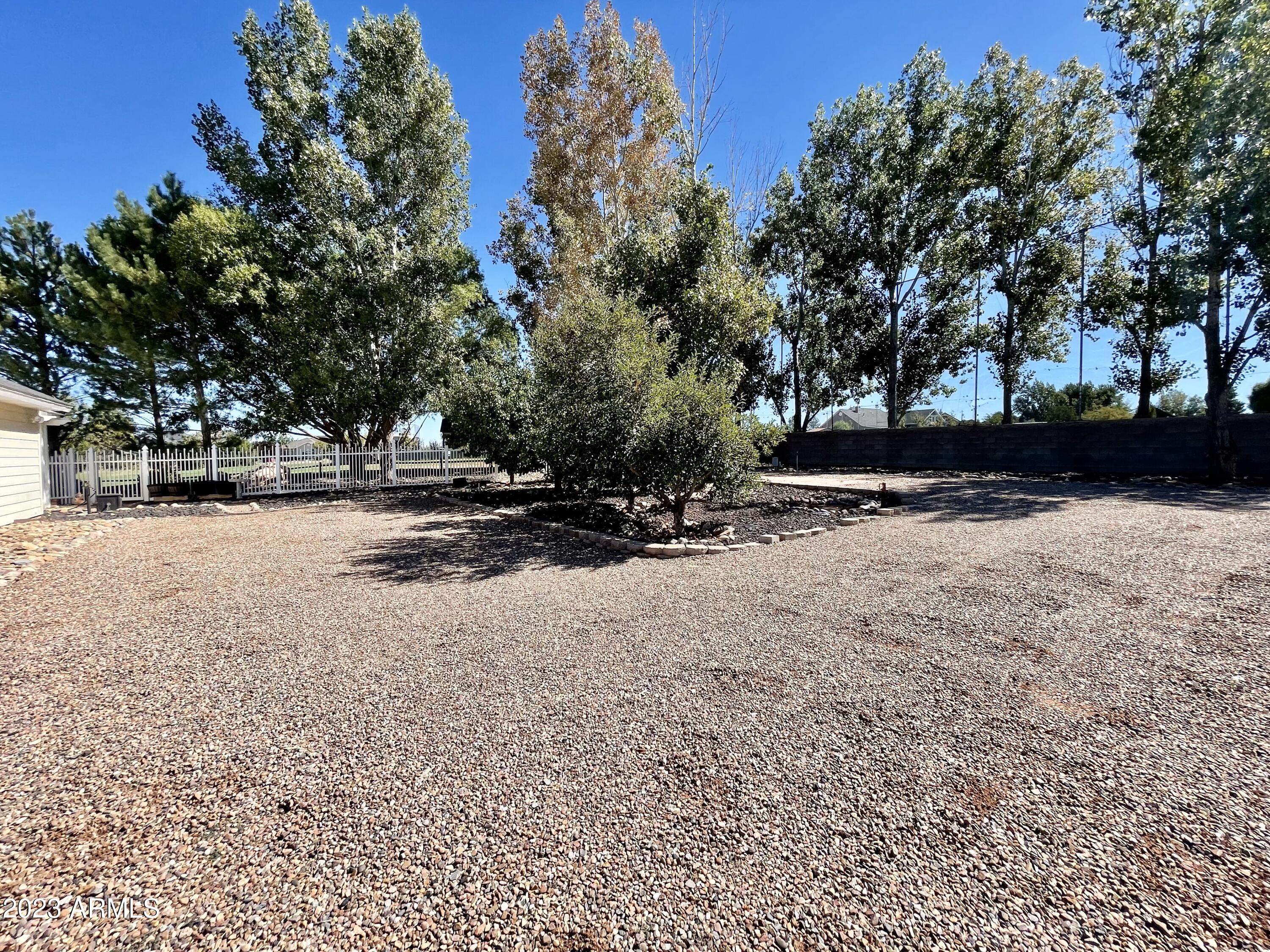 2224 Ridge Road Snowflake, AZ 85937 - Photo 47 of 54 47 - Side View
