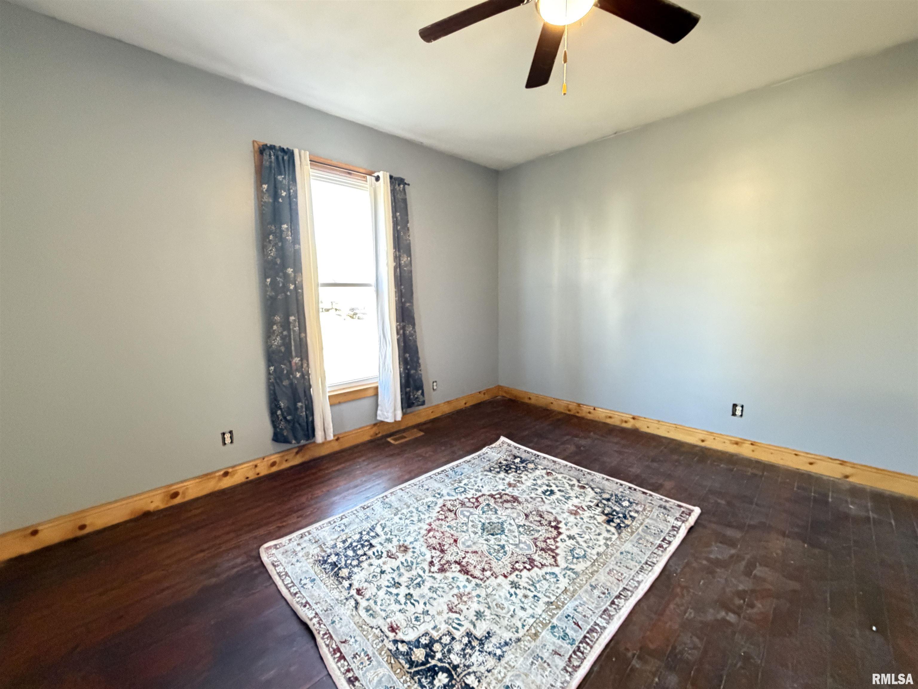 307 Clinton Street Avon, IL 61415 - Photo 17 of 29