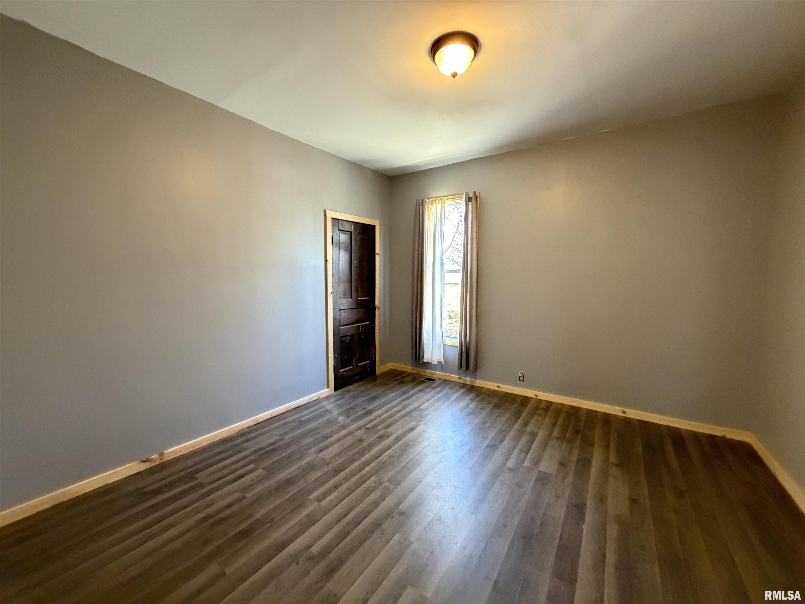 307 Clinton Street Avon, IL 61415 - Photo 18 of 29