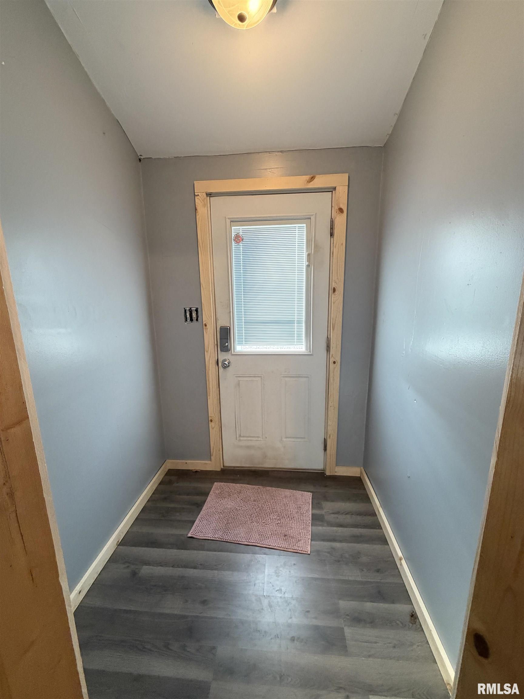 307 Clinton Street Avon, IL 61415 - Photo 29 of 29