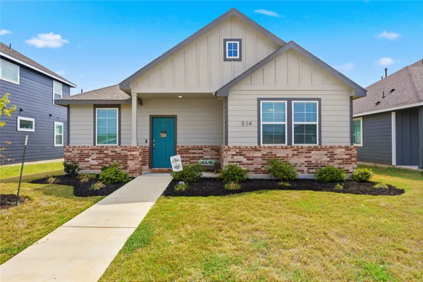 $335,000 | 514 Clearlake Drive, Hutto, TX 78634