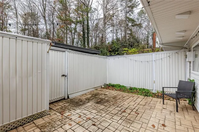 $315,000 | 7094 Stonington Drive Northeast, Atlanta, GA 30328