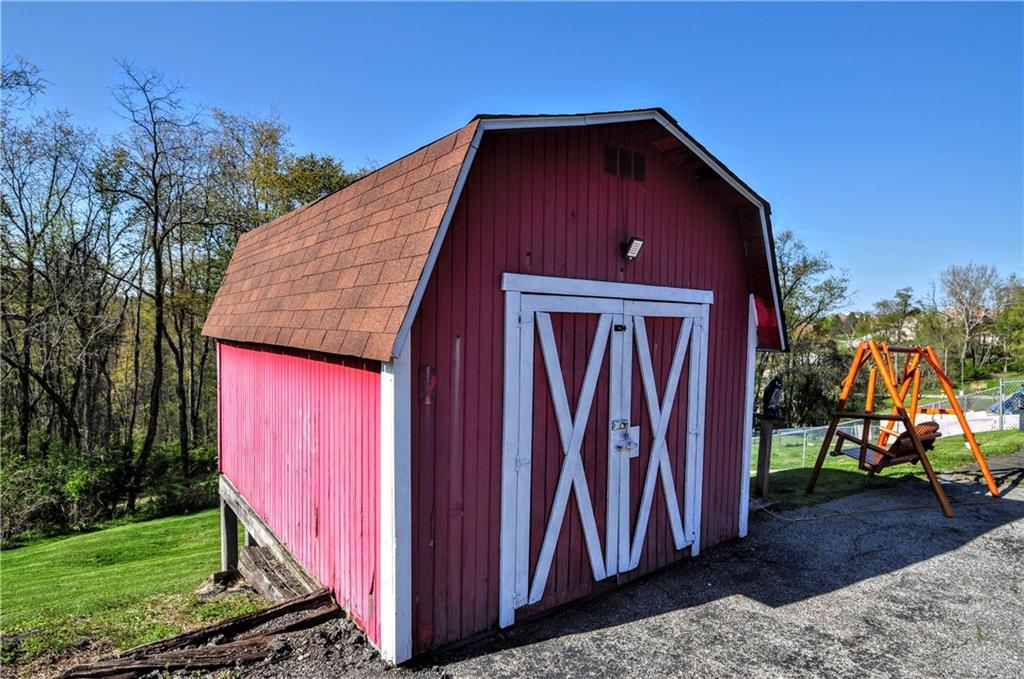 361 Lincoln Hall Road Elizabeth, PA 15037 - Photo 22 of 24 Gallery Image 22