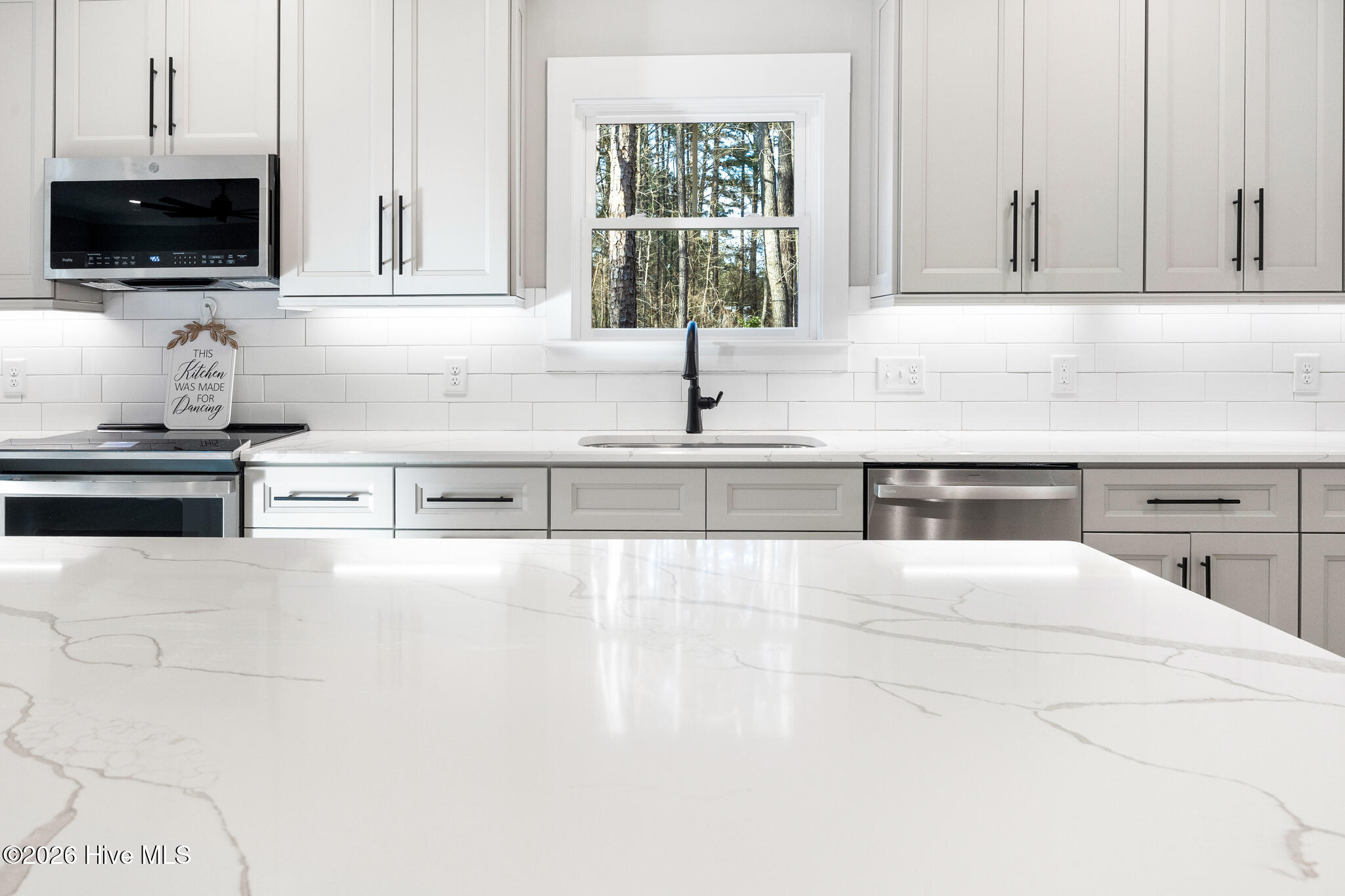 370 Michael Road Whispering Pines, NC 28327 - Photo 10 of 38 370 Michael-5