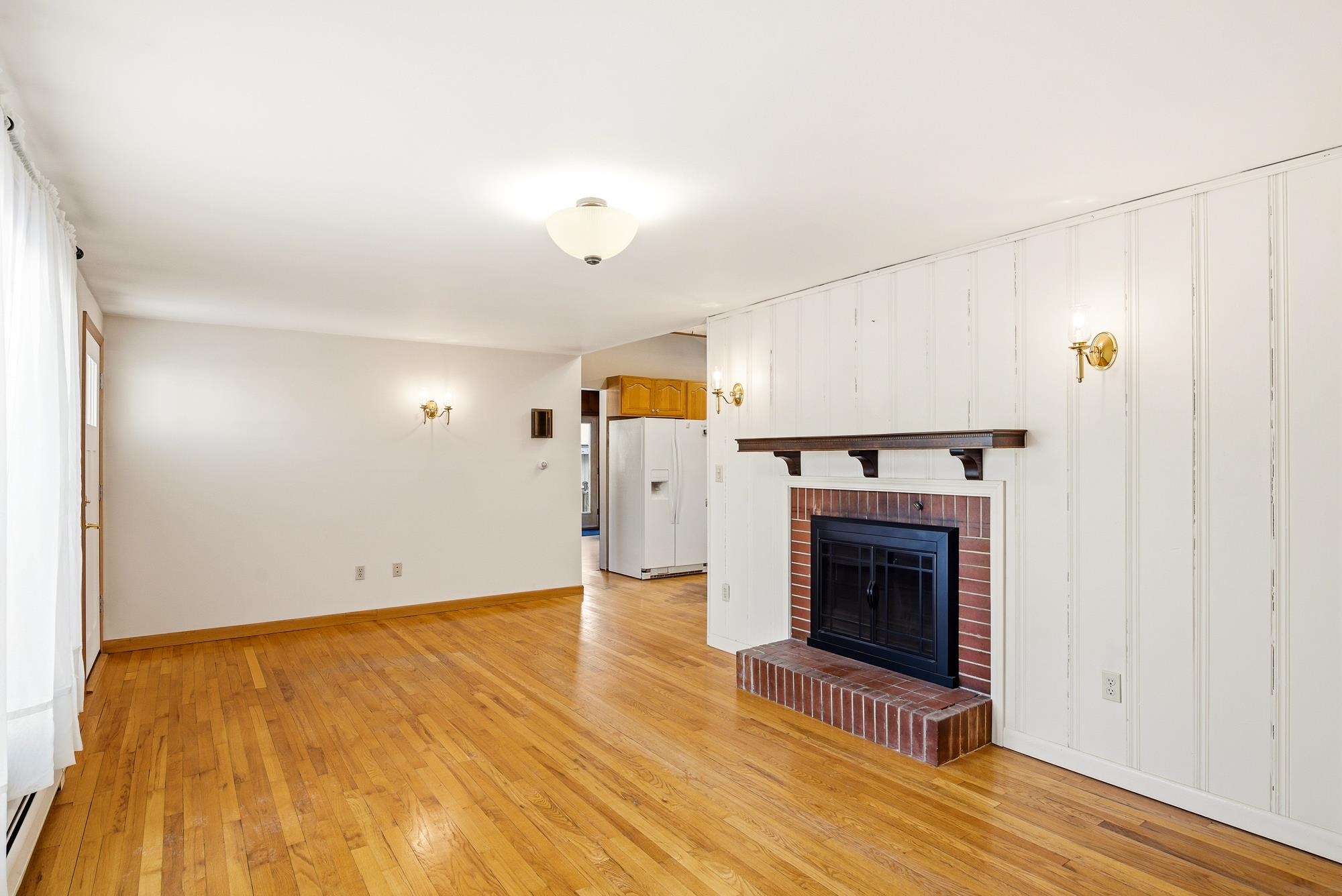 11 Lamson Lane Hampton, NH 03842 - Photo 16 of 27