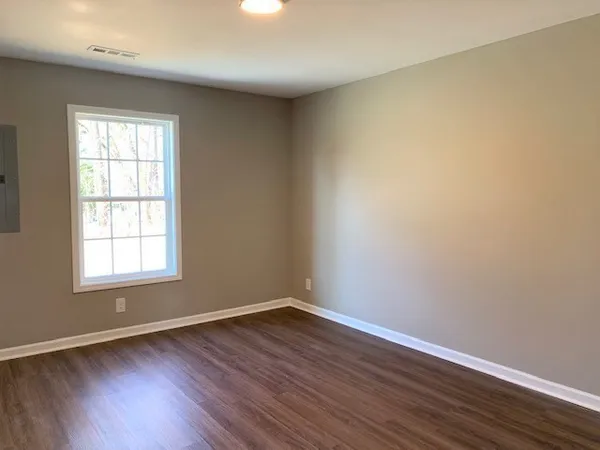 $1,150 | 807 Belmont Avenue, Unit H, Shelbyville, TN 37160