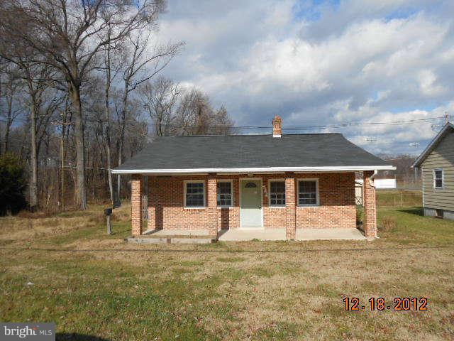 544 Compass Road East Baltimore, MD 21220 - Photo 1 of 11 Exterior (Front)