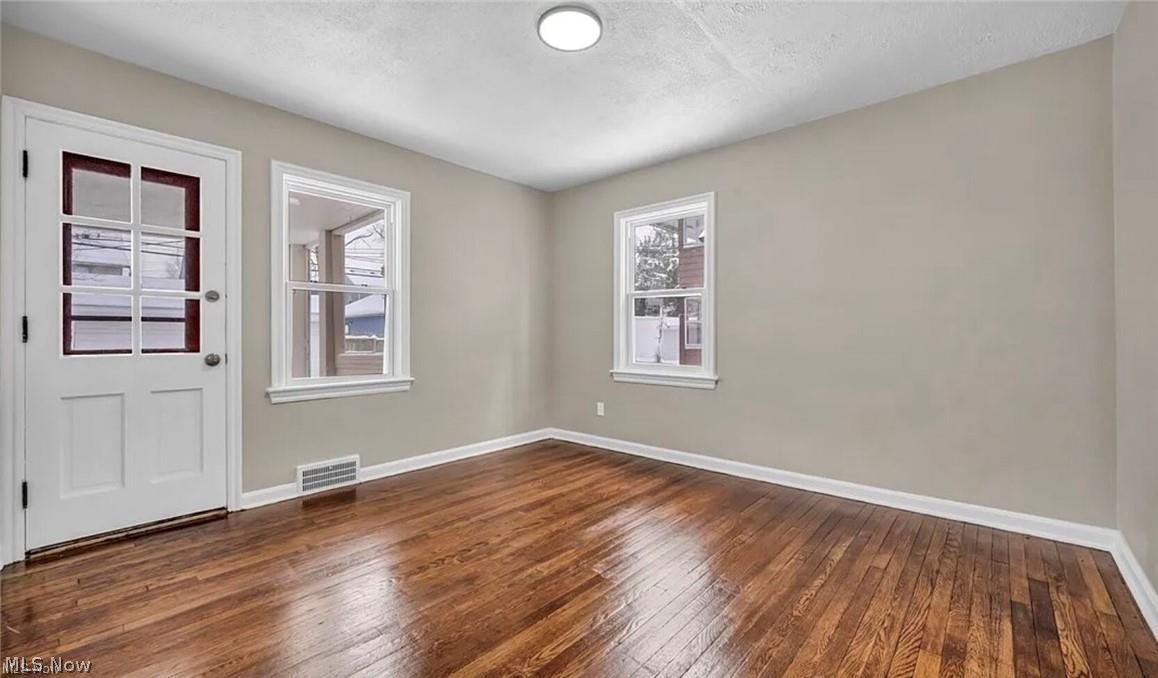 13614 Cedar Road, Unit DOWN University Heights, OH 44118 - Photo 10 of 16