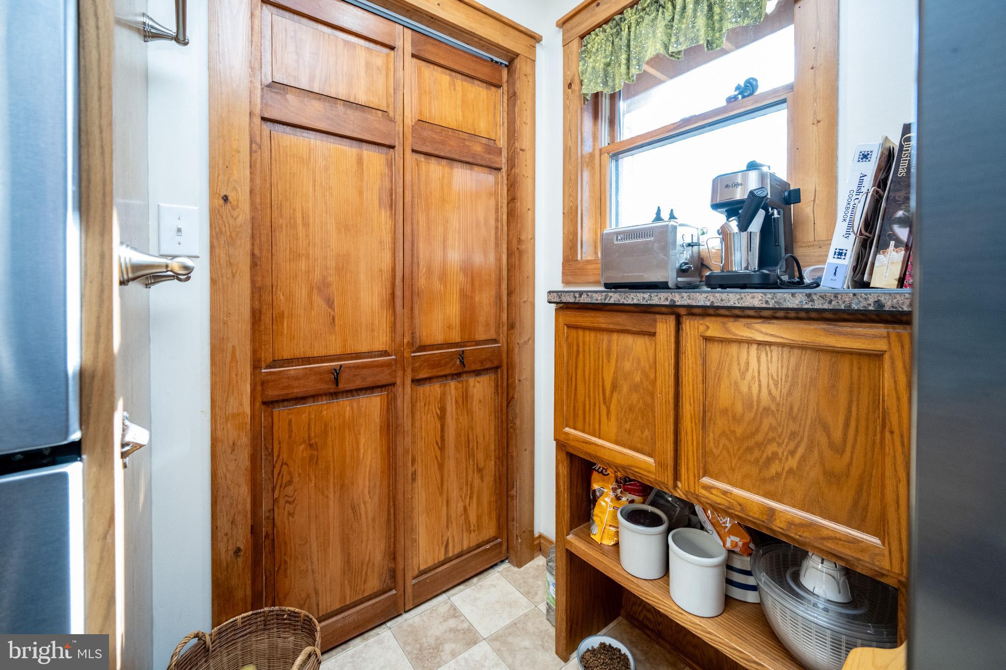 328 Stool Rock Road Oakland, MD 21550 - Photo 36 of 133 a room with window