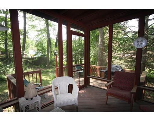 20 Roslyn Road Douglas, MA 01516 - Photo 11 of 20 Gallery Image 11