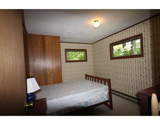 20 Roslyn Road Douglas, MA 01516 - Photo 12 of 20 Gallery Image 12