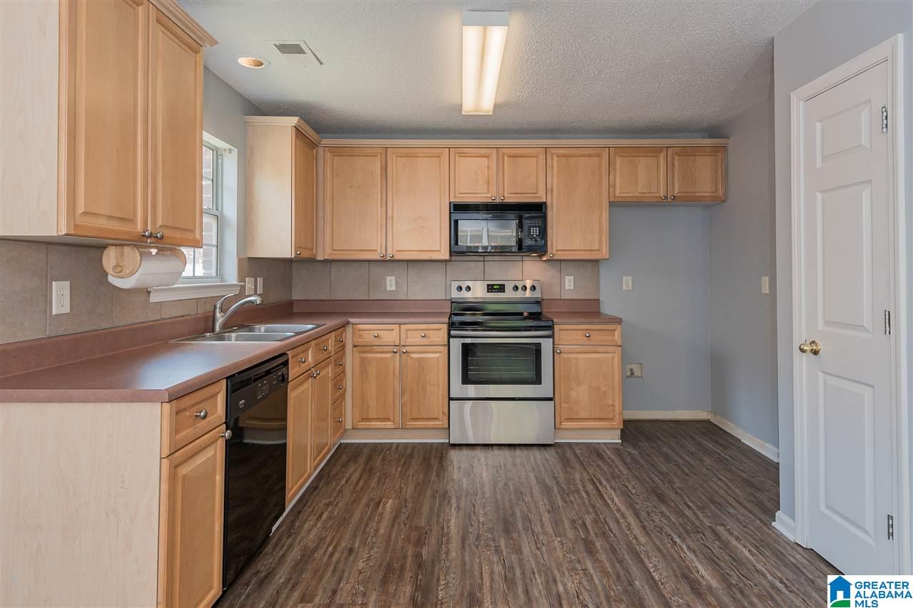 251 Victoria Station Alabaster, AL 35114 - Photo 10 of 41