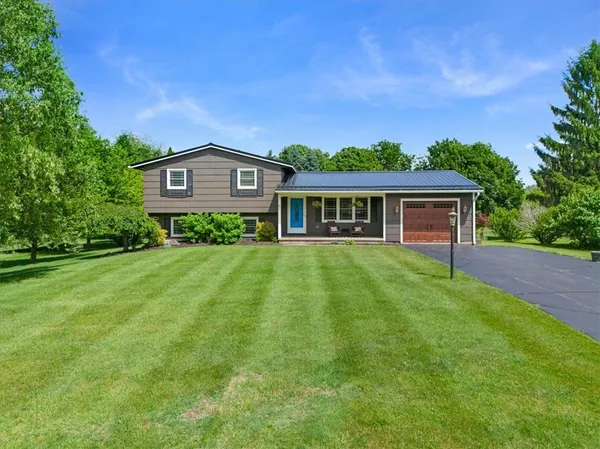 $369,900 | 5 Hillside Drive, Phelps, NY 14432
