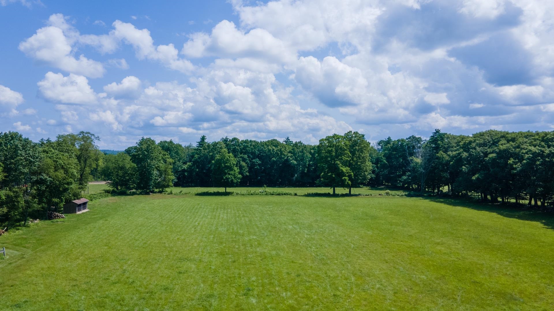477 4th Range Road Pembroke, NH 03275 - Photo 1 of 11