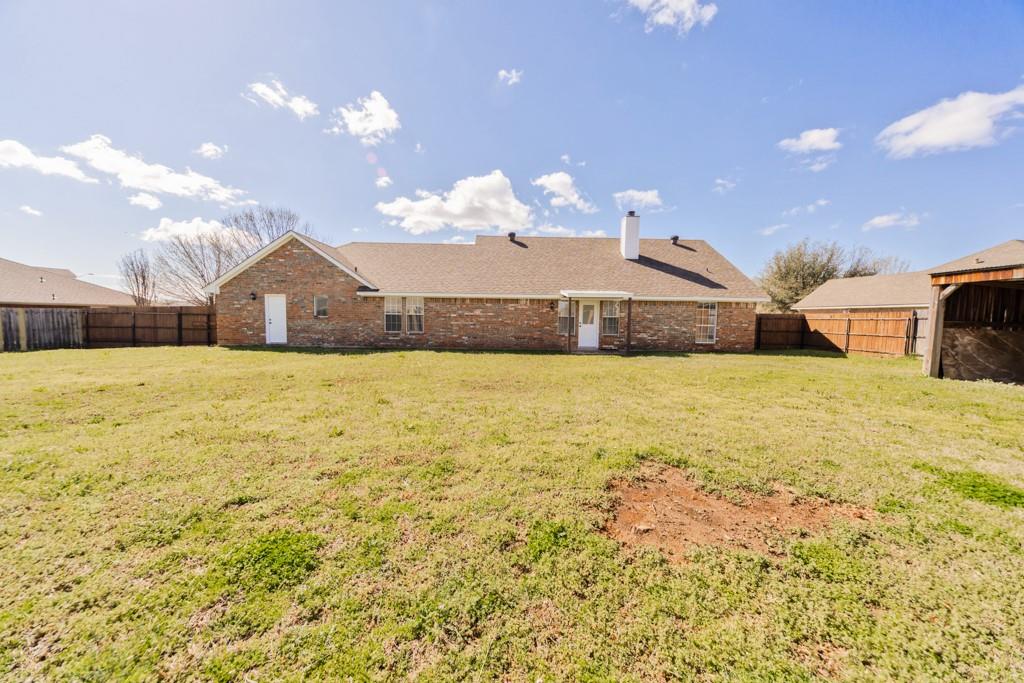 107 Ashley Street Alvord, TX 76225 - Photo 10 of 40