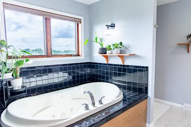 $475,000 | N5080 Hyland Circle, Monticello, WI 53570