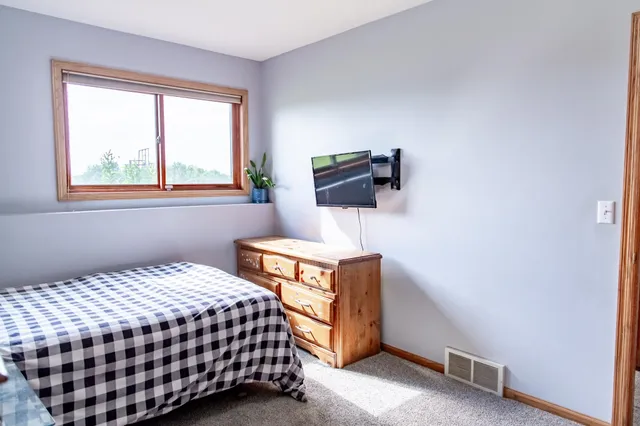 $475,000 | N5080 Hyland Circle, Monticello, WI 53570