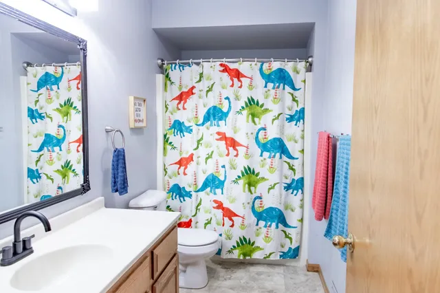 $475,000 | N5080 Hyland Circle, Monticello, WI 53570