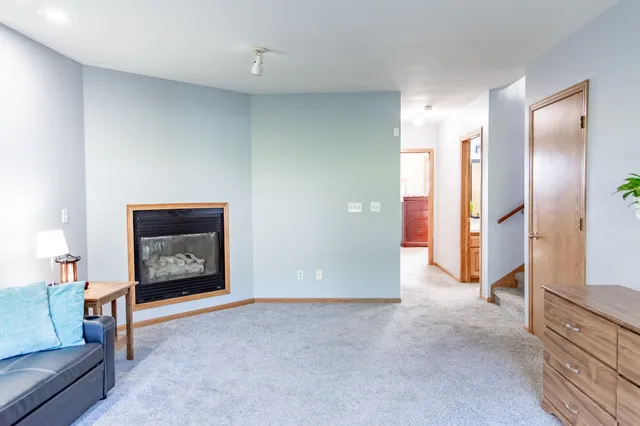 $475,000 | N5080 Hyland Circle, Monticello, WI 53570