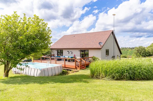 $475,000 | N5080 Hyland Circle, Monticello, WI 53570