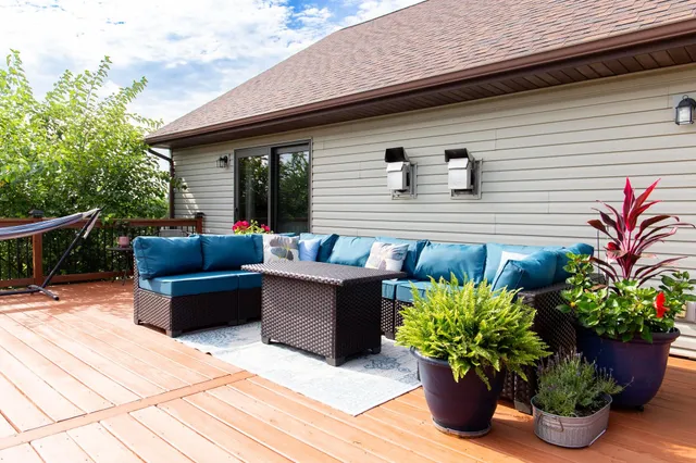 $475,000 | N5080 Hyland Circle, Monticello, WI 53570