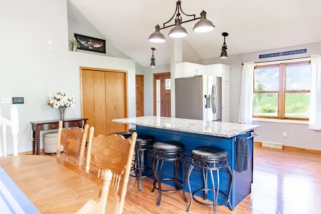 $475,000 | N5080 Hyland Circle, Monticello, WI 53570