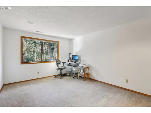 $874,000 | 928 Barger Street, Silverton, OR 97381