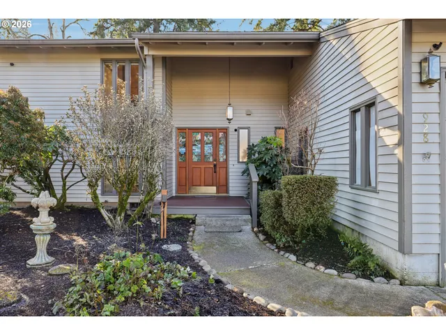 $874,000 | 928 Barger Street, Silverton, OR 97381