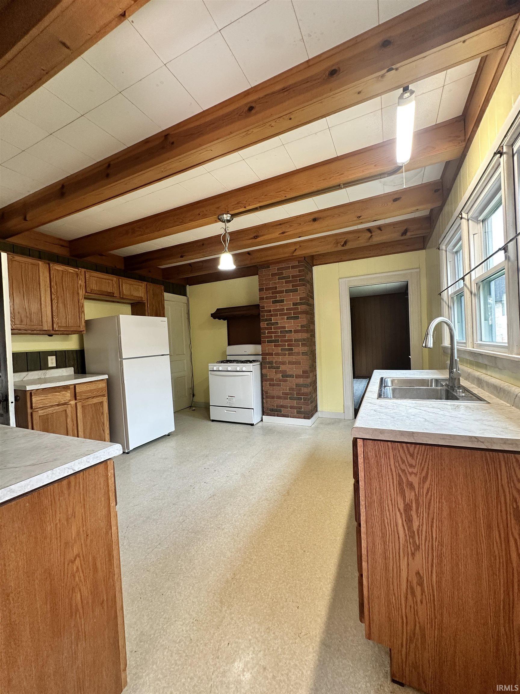 235 South Seminary Street Princeton, IN 47670 - Photo 15 of 38