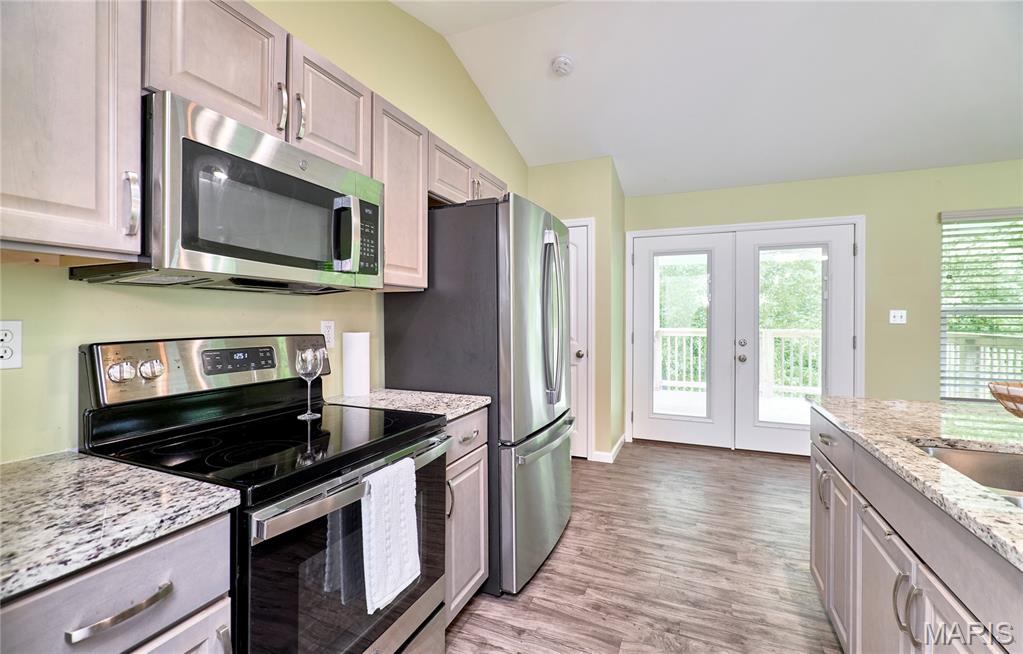 51 Schulze Drive Troy, MO 63379 - Photo 18 of 38