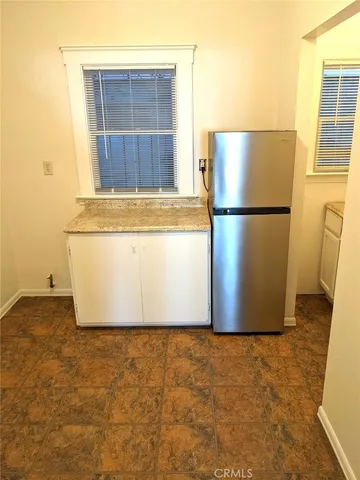 $1,650 | 234 West 4th Street, Unit B, Long Beach, CA 90802