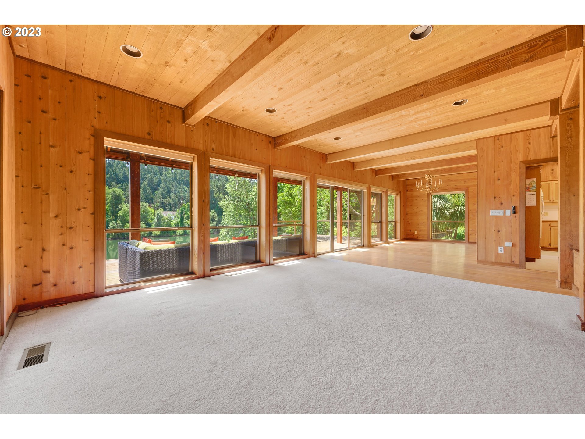 37300 Northeast Wilsonville Road Newberg, OR 97132 - Photo 14 of 28 Gallery Image 14