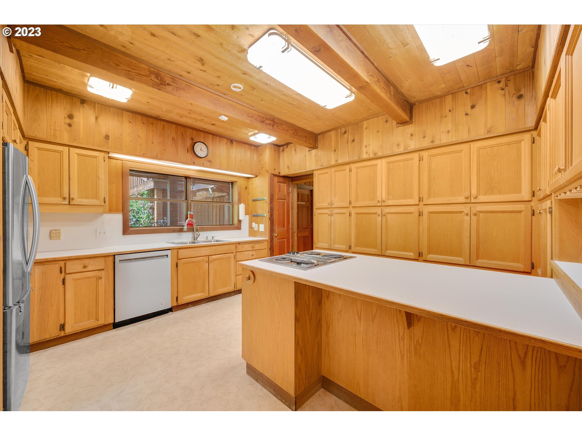 37300 Northeast Wilsonville Road Newberg, OR 97132 - Photo 17 of 28 Gallery Image 17