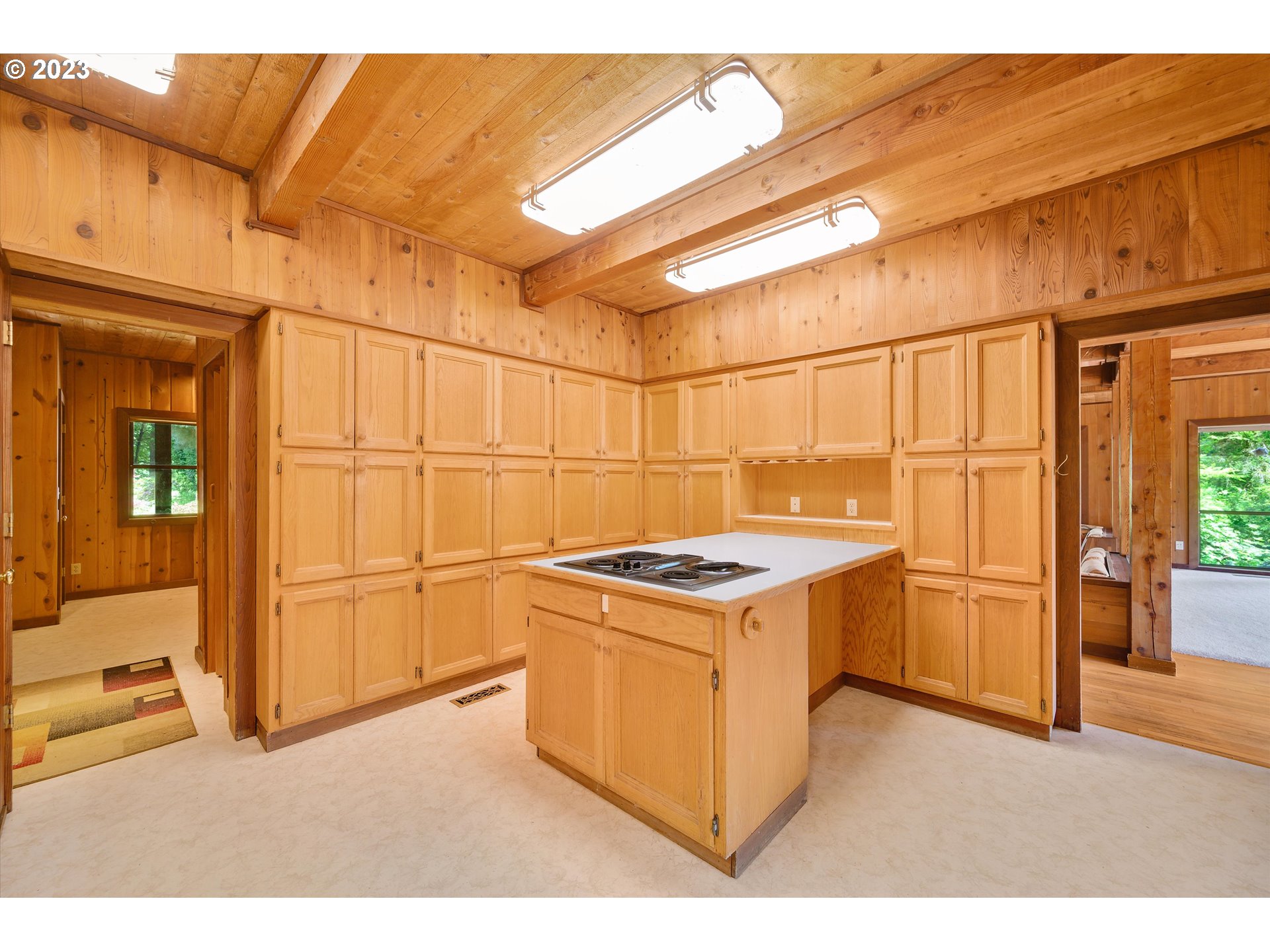 37300 Northeast Wilsonville Road Newberg, OR 97132 - Photo 18 of 28 Gallery Image 18