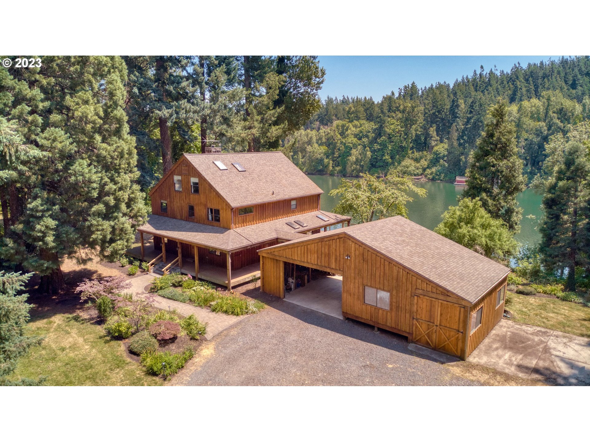 37300 Northeast Wilsonville Road Newberg, OR 97132 - Photo 2 of 28 Gallery Image 2