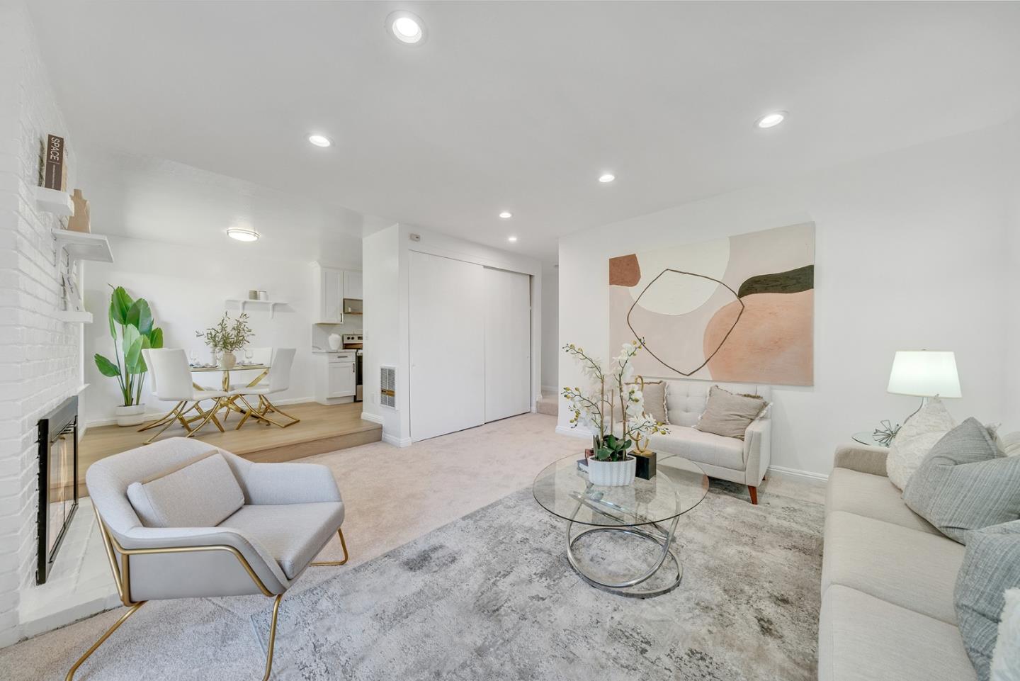 100 E Middlefield Road, Unit 3H Mountain View, CA 94043 - Photo 4 of 36