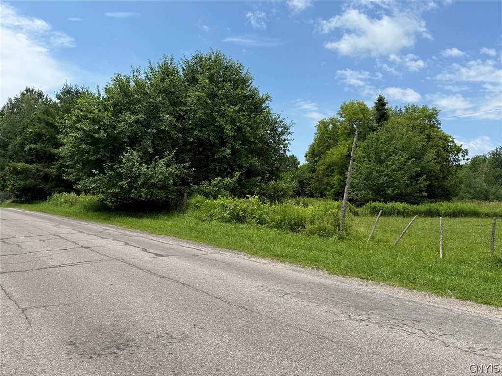 363 E Road De Peyster, NY 13654 - Photo 2 of 11