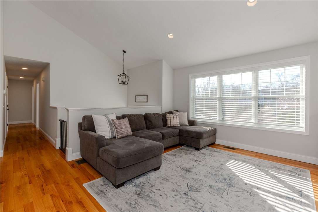 13 Carltons Trail Smithfield, RI 02917 - Photo 11 of 30