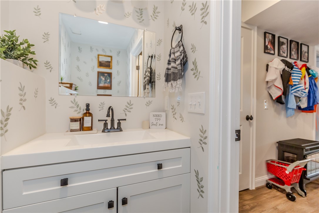 13 Carltons Trail Smithfield, RI 02917 - Photo 24 of 30