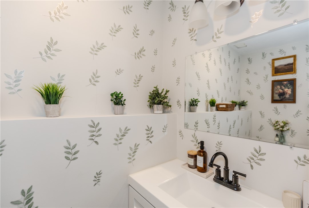 13 Carltons Trail Smithfield, RI 02917 - Photo 25 of 30