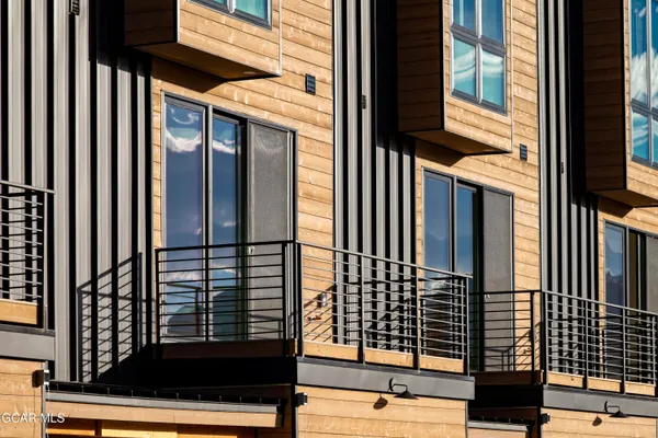 a view of entrance door of the house
