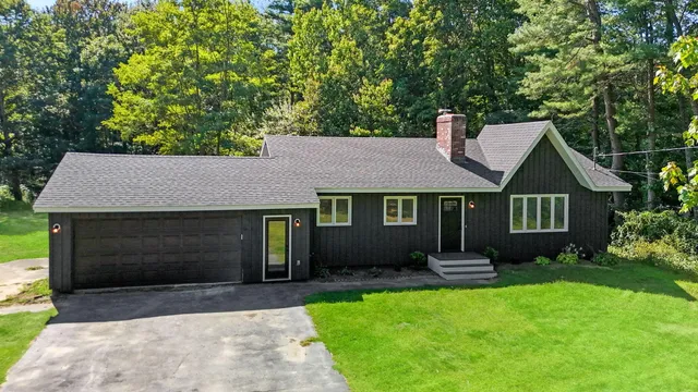 $550,000 | 46 Two Rod Road, Scarborough, ME 04074