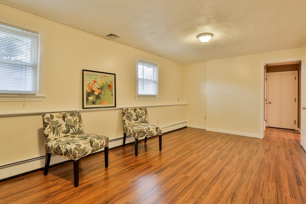 13 Harvest Road Reading, MA 01867 - Photo 23 of 29 Gallery Image 23