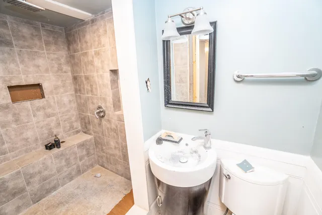 $545,000 | W215N5363 Ada Court, Menomonee Falls, WI 53051