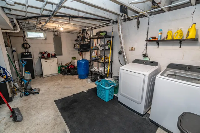 $545,000 | W215N5363 Ada Court, Menomonee Falls, WI 53051