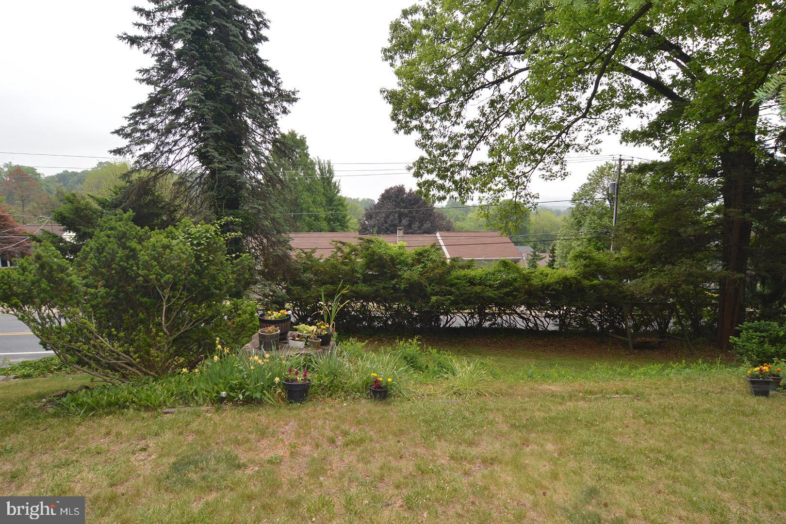 206 West Neversink Road Reading, PA 19606 - Photo 11 of 64 Gallery Image 11
