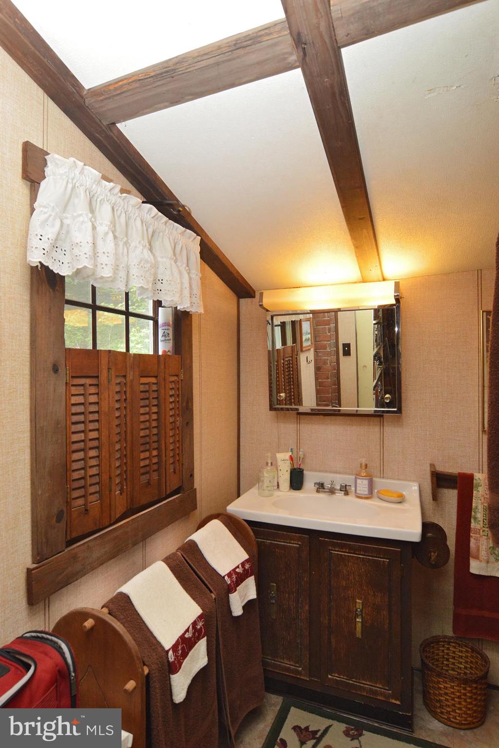 206 West Neversink Road Reading, PA 19606 - Photo 40 of 64 Gallery Image 40