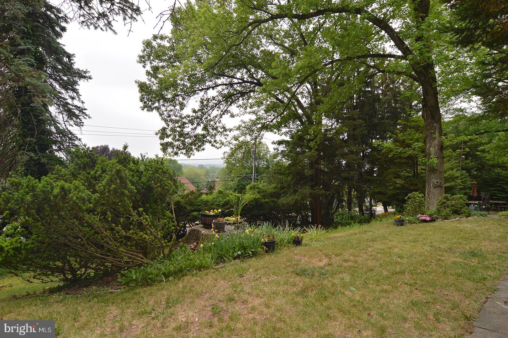 206 West Neversink Road Reading, PA 19606 - Photo 10 of 64 Gallery Image 10