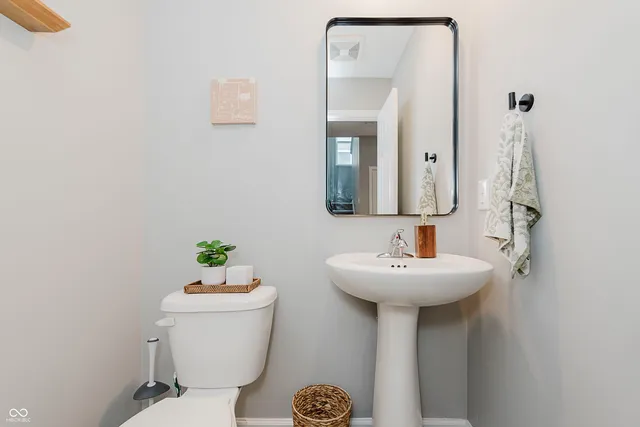 $362,500 | 5809 Terracotta Trace, McCordsville, IN 46055