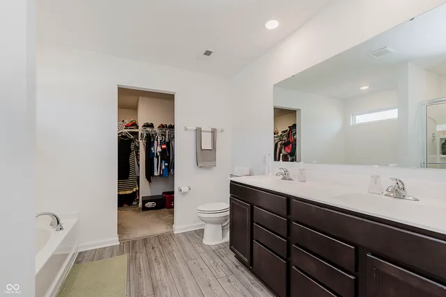 $362,500 | 5809 Terracotta Trace, McCordsville, IN 46055